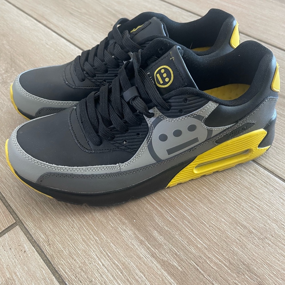 Hieroglyphics - Hiero Kicks - Golden Era - Limited Edition
- Size 10